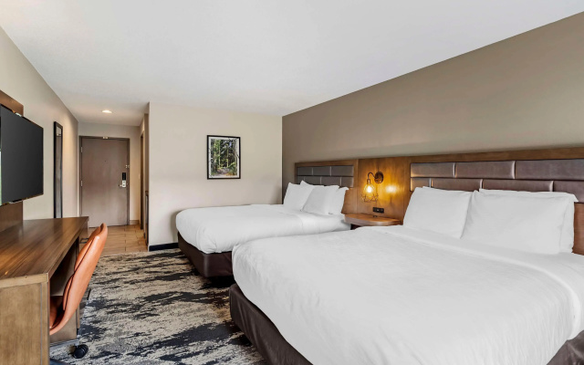 Best Western Plus Bourbonnais Hotel & Suites