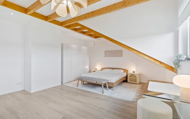 Stylish 2BR Getaway in Bivange Roeser