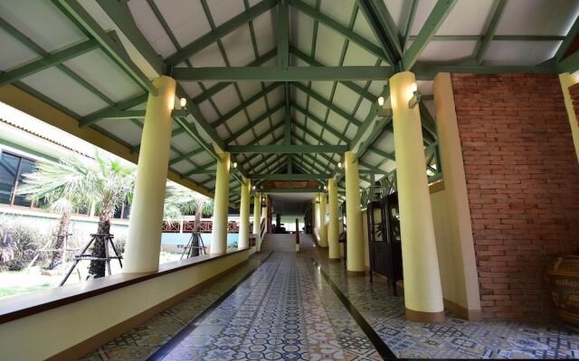 Mamaungpaa Hillside Resort