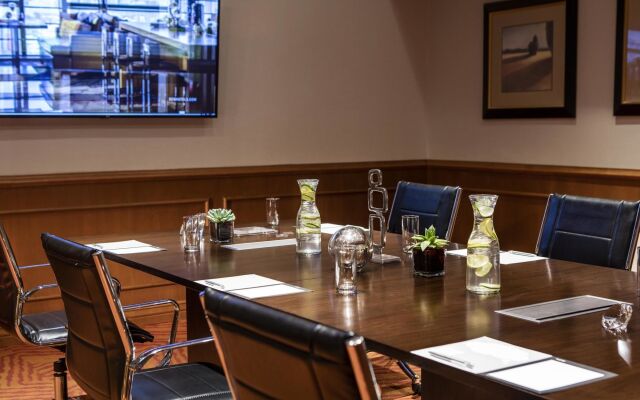 Renaissance Boulder FlatIron Hotel