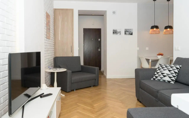 Old Town Grand Theatre Apartment 2