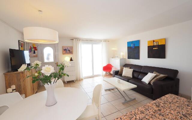 Salins I - Three Bedroom No.2