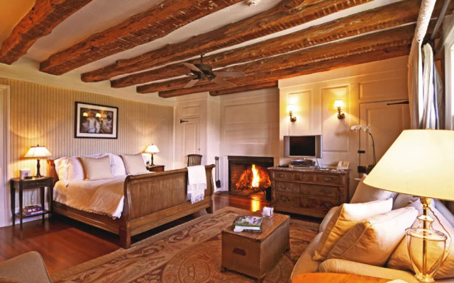 The Baker House 1650