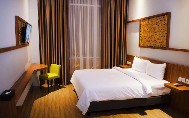 Ayola First Point Hotel Pekanbaru