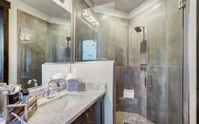 Wintours Leap 4 Bedroom Townhouse by RedAwning