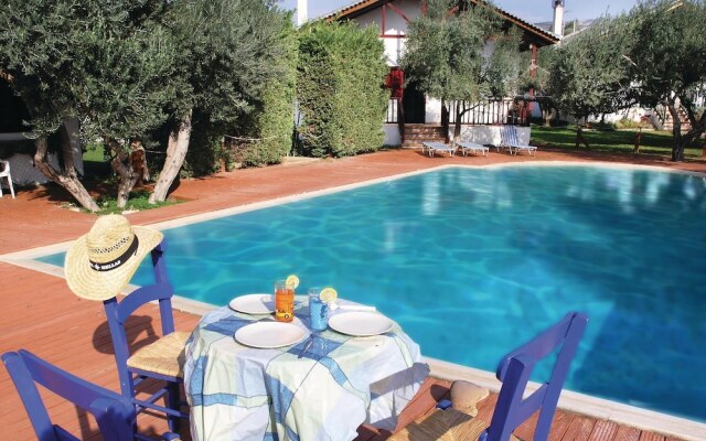 Beautiful Home in Eretria Evia With 2 Bedrooms, Wifi and Outdoor Swimming Pool