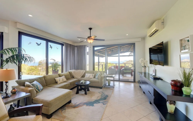 Luxury Home w/ Views & Infinity Pool: Near Beach!