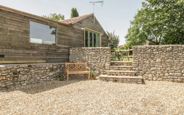 Boundary Barn