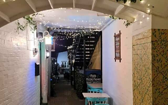 The Pelican Inn