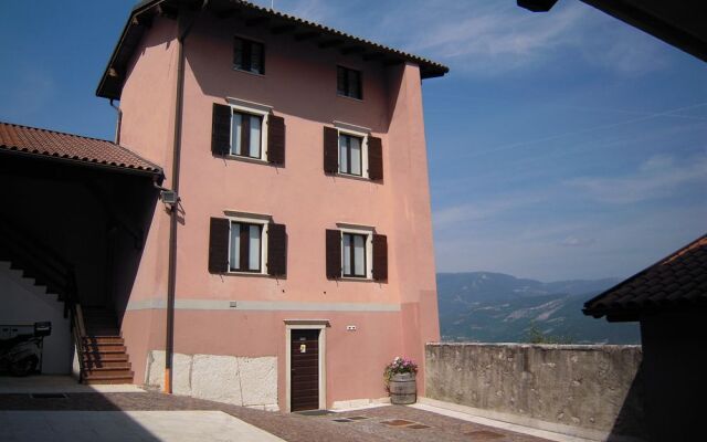 Casa Della Torre Turmhaus Relais