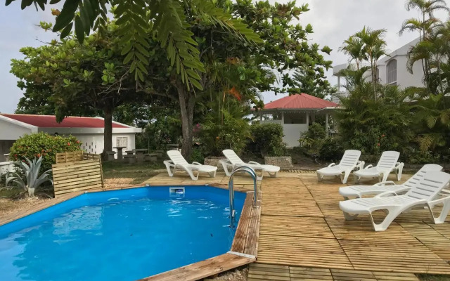 Le Belleplaine Hotel