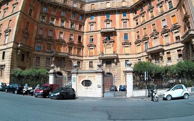 Castel Sant' Angelo Suite