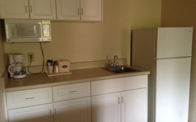 Country Hearth Inn & Suites Augusta