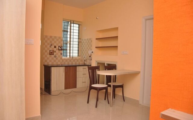 Rainbow Service Apartment