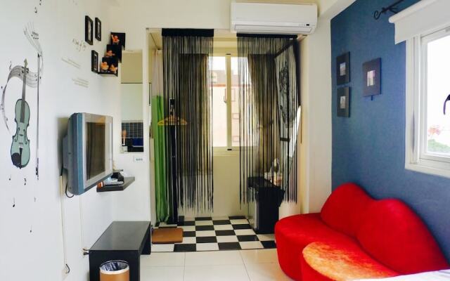 Sunshine Sea View B&B