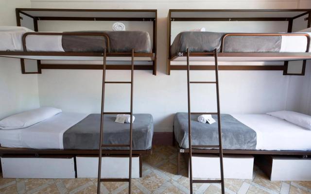 Casa Gracia Barcelona - Hostel