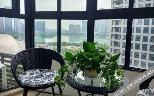 Palm Lake Serviced apartment