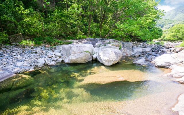 Gapyeong Cheotnooneh Pension