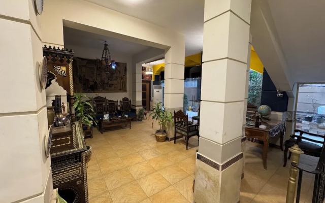 Osiris pyramids view inn