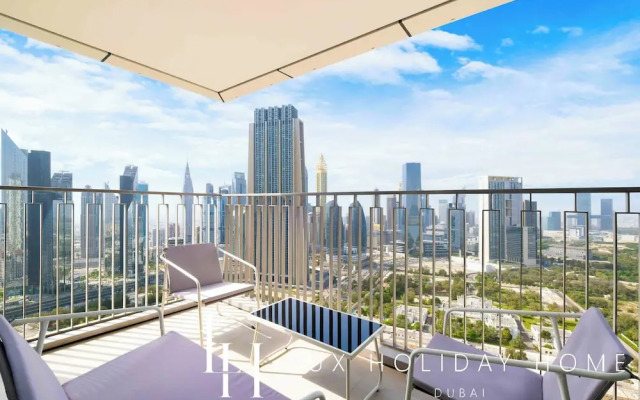 LUX The Burj Khalifa Downtown View Suite