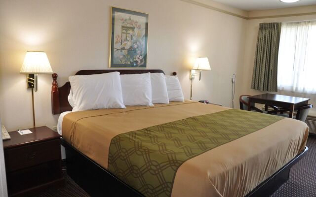 Castro Valley Inn