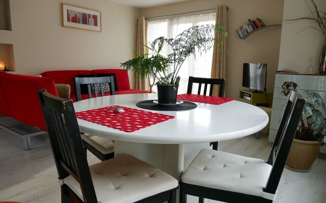 Vibrant Living Retreat