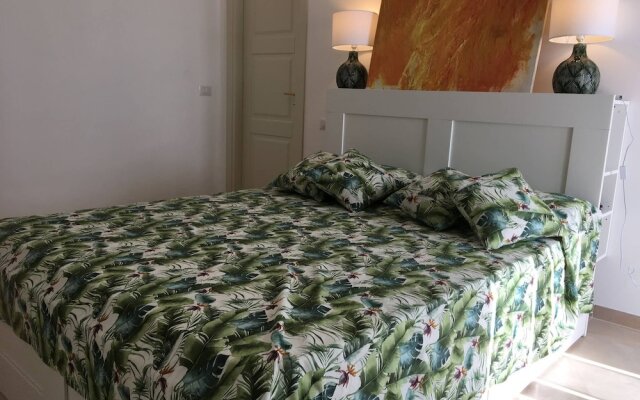 L'escalier, in the Heart of Baroque Noto