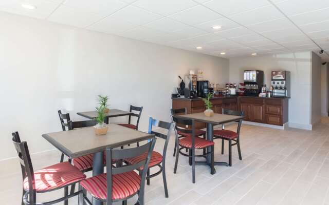 Econo Lodge Harrisburg - Southwest of Hershey Area