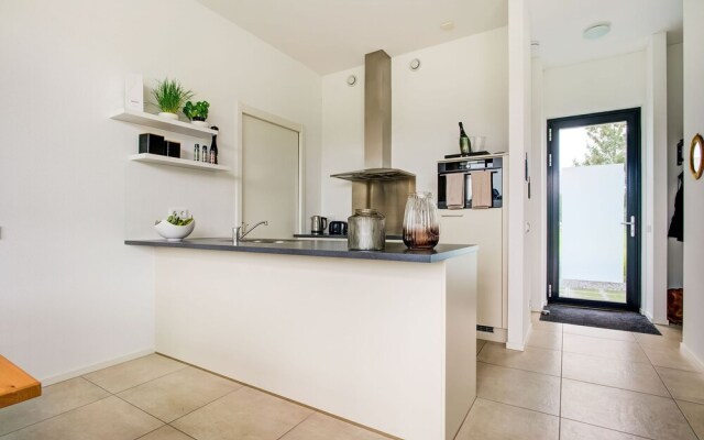 Luxury Holiday Home in Zeewolde With Garden and Bubble Bath
