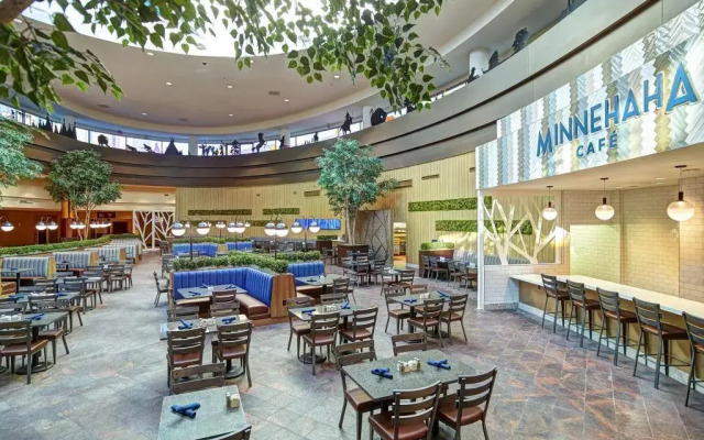 Mystic Lake Casino Hotel