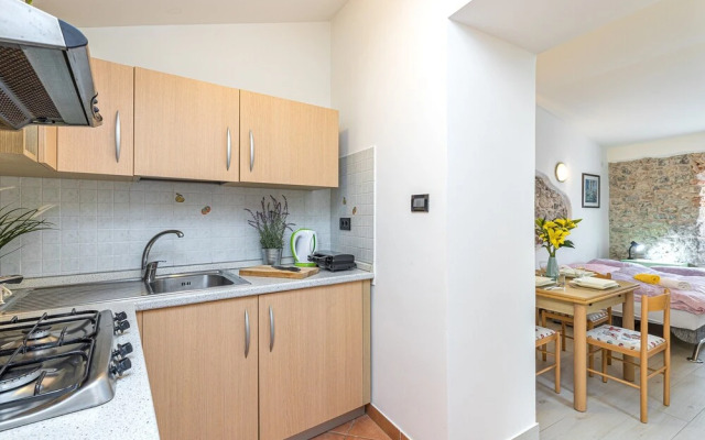 Lovely Apartment Milica 100mt From sea