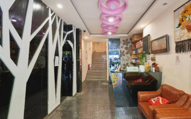 Ningbo Qicaiyouke Hotel