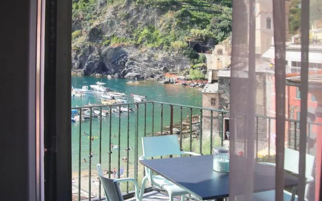 MaDa Charm Apartments Terrace&Carugio