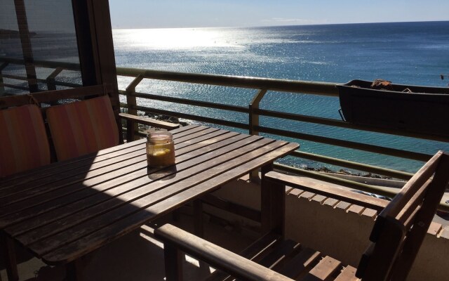 Risin Sun Sea View