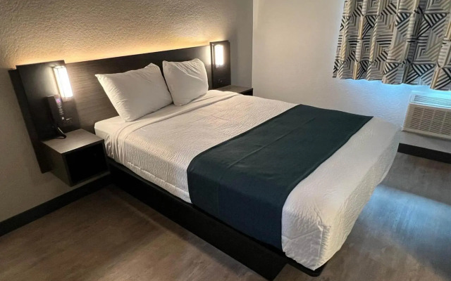 Motel 6 Fort Lauderdale, FL