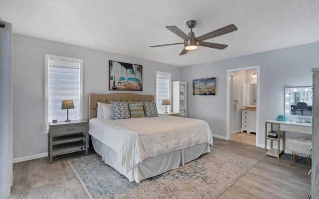 1231 Santana Court