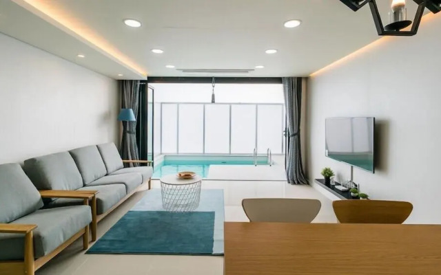 Badam pool villa
