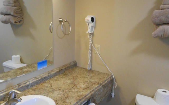 Ninepipes Lodge