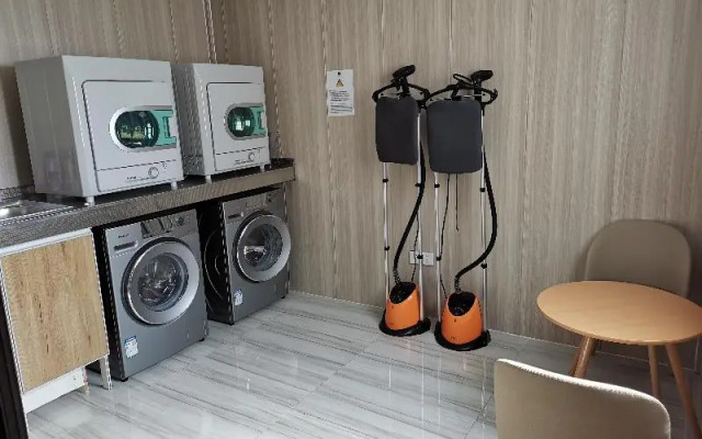 Ji Hotel (Yangzhou Wanda Plaza)