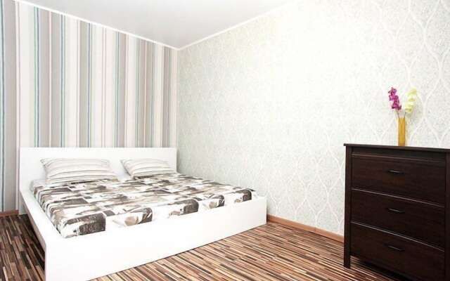 ApartLux Tretyakovskaya
