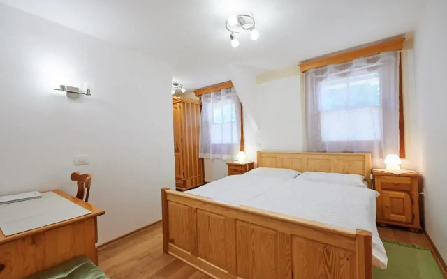 Turistična kmetija Stoglej