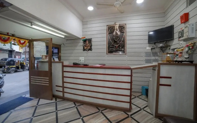 Anuj Guest House by OYO Rooms