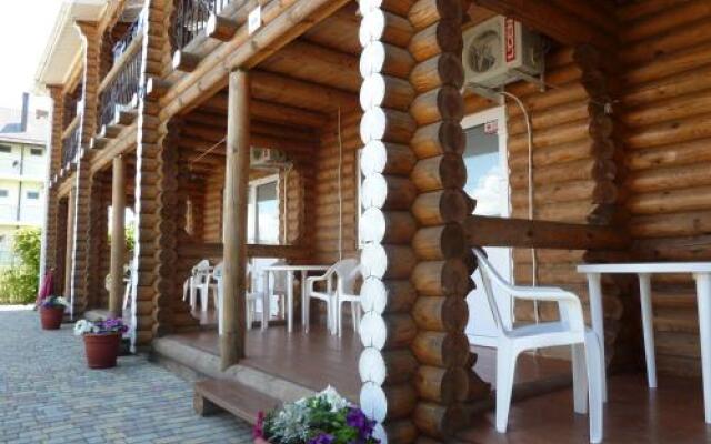 Guest House Ecohouse Belye Rosy