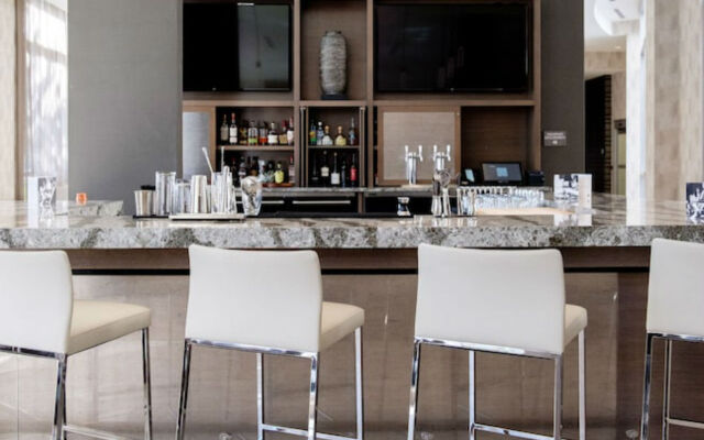 AC Hotel by Marriott Cincinnati at The Banks