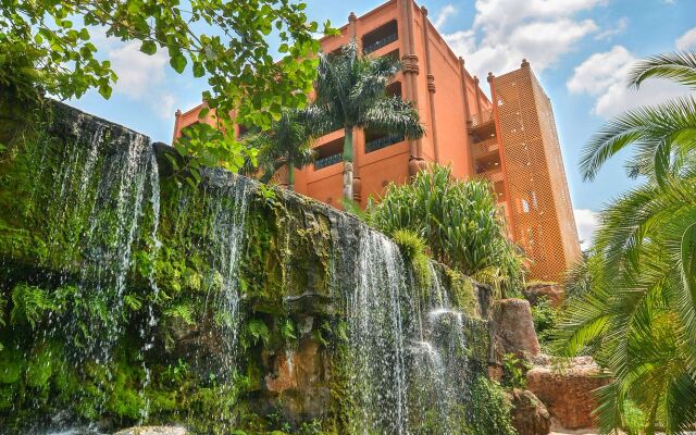 Kampala Serena Hotel