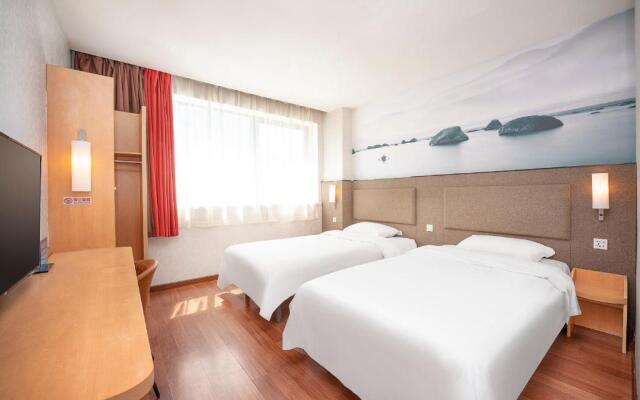 Ibis Beijing Jianguomen Hotel