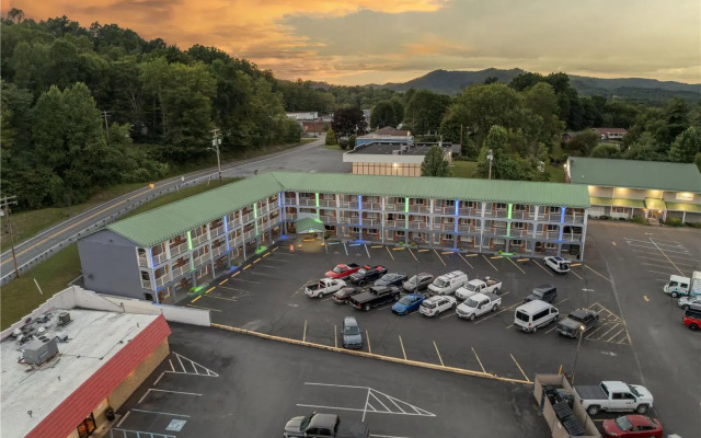 SureStay Hotel by Best Western Summersville