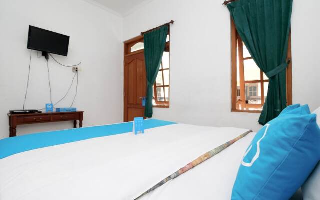Airy Kartika Plaza Gang Melati 1 Bali