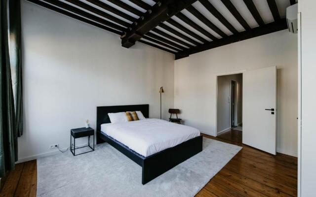 Gorgeous Duplex Apartment in old City Centre