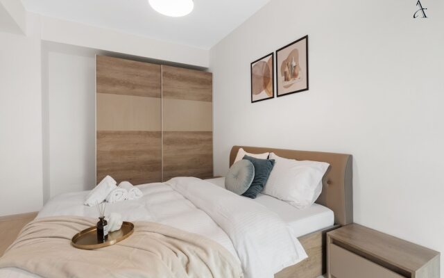 Maia Apartments